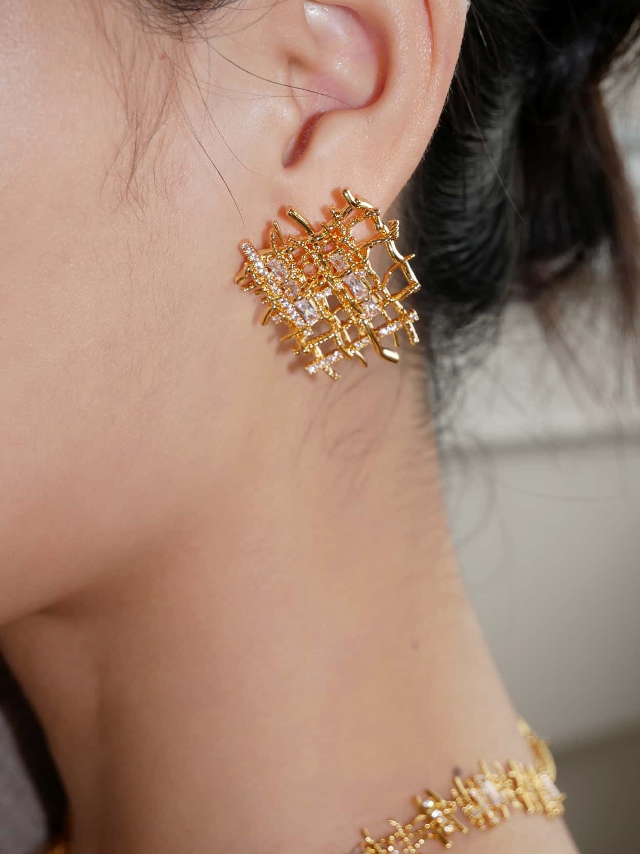 Braided Zirconia Stud Earrings