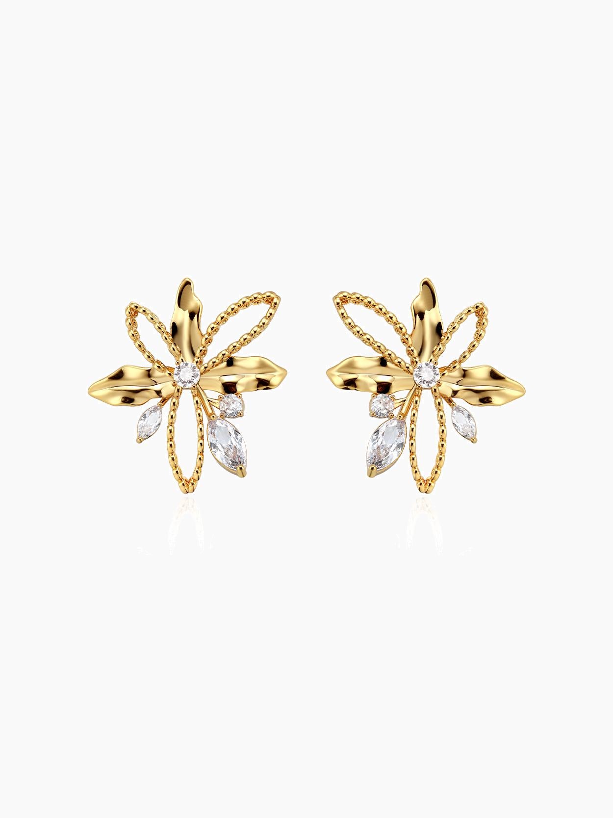 Lily Stud Earrings