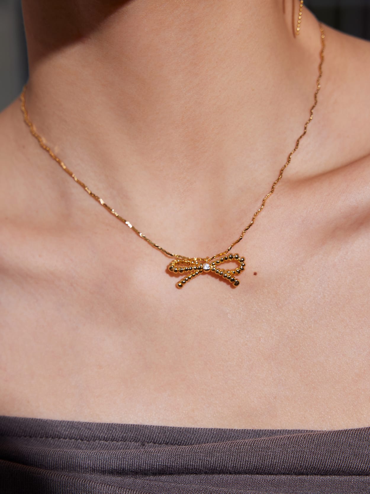 Gold Ribbon Necklace