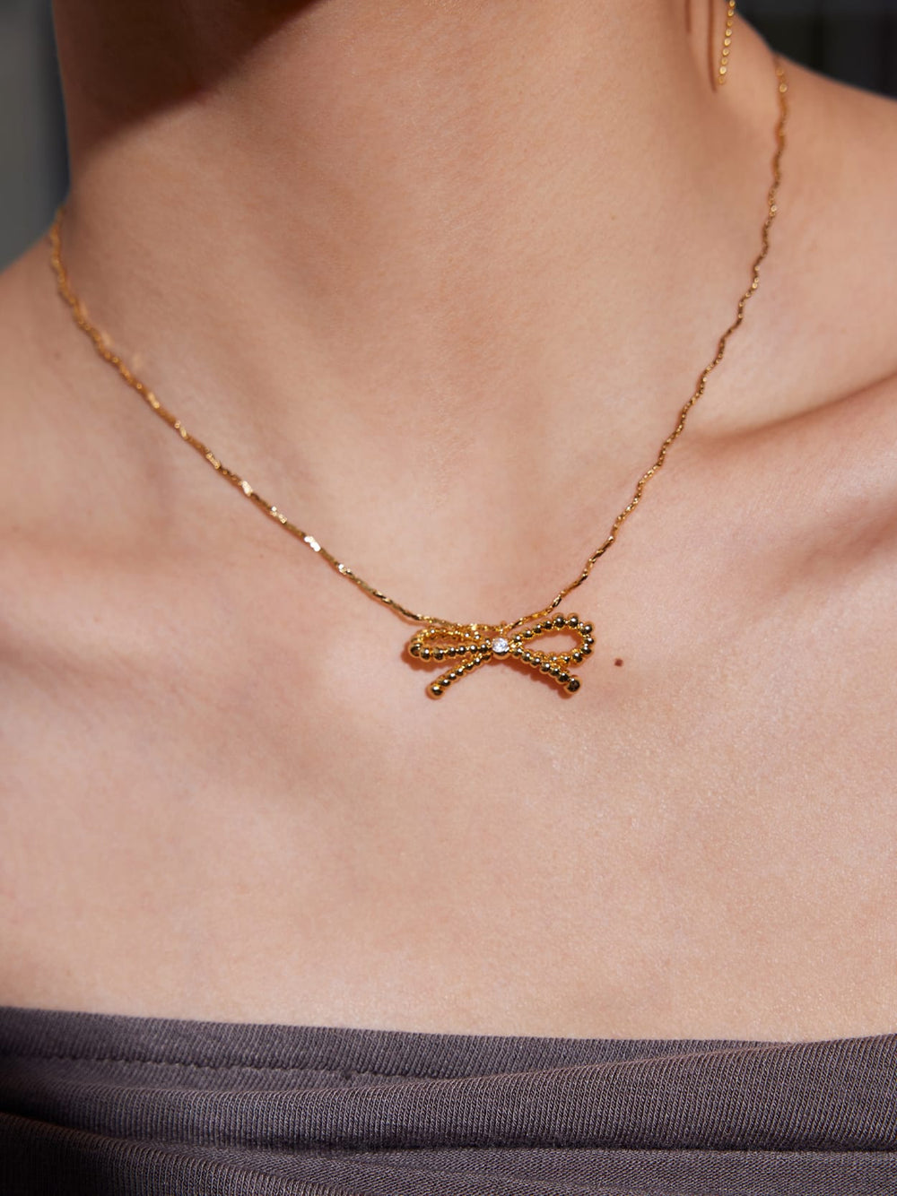 Gold Ribbon Necklace